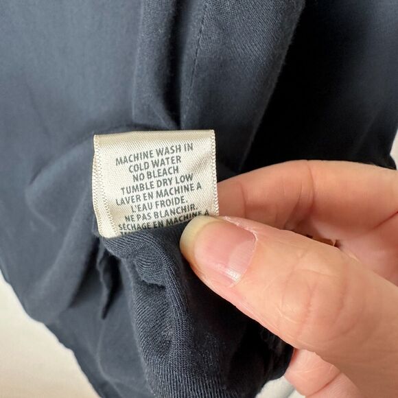 Cloth & Stone Black Henley Half-Button Long Sleeve V-Neck Shirt Tail Hem Top SM - Picture 7 of 10